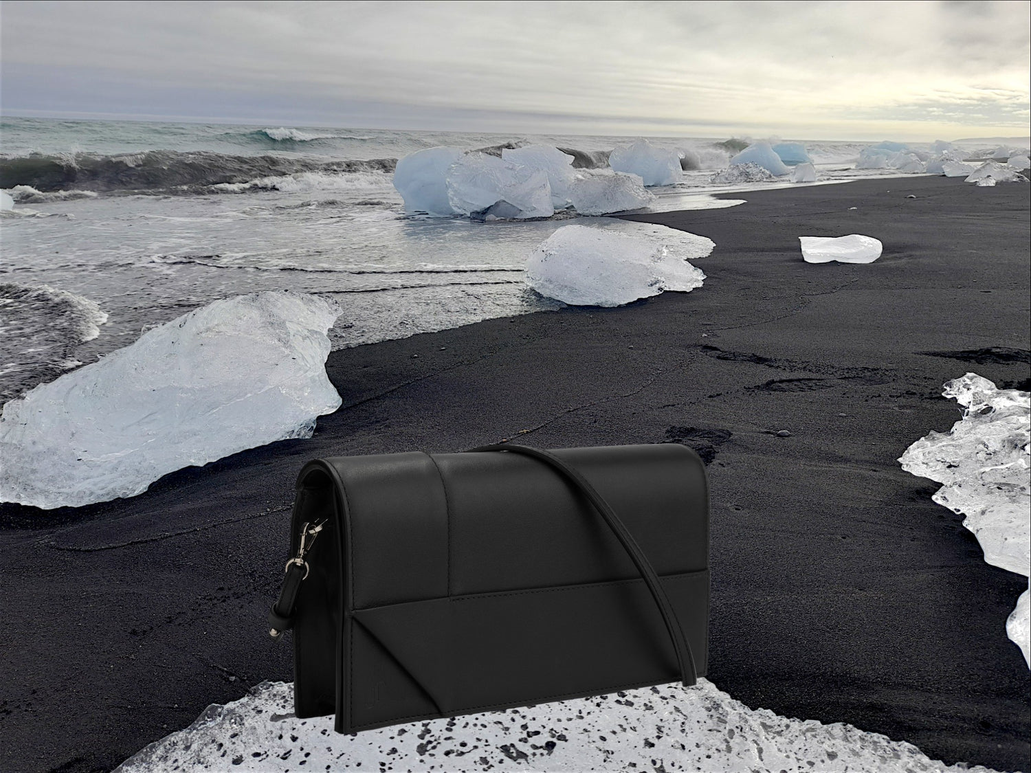 Jessica Joyce black leather city clutch handbags architecture elegance