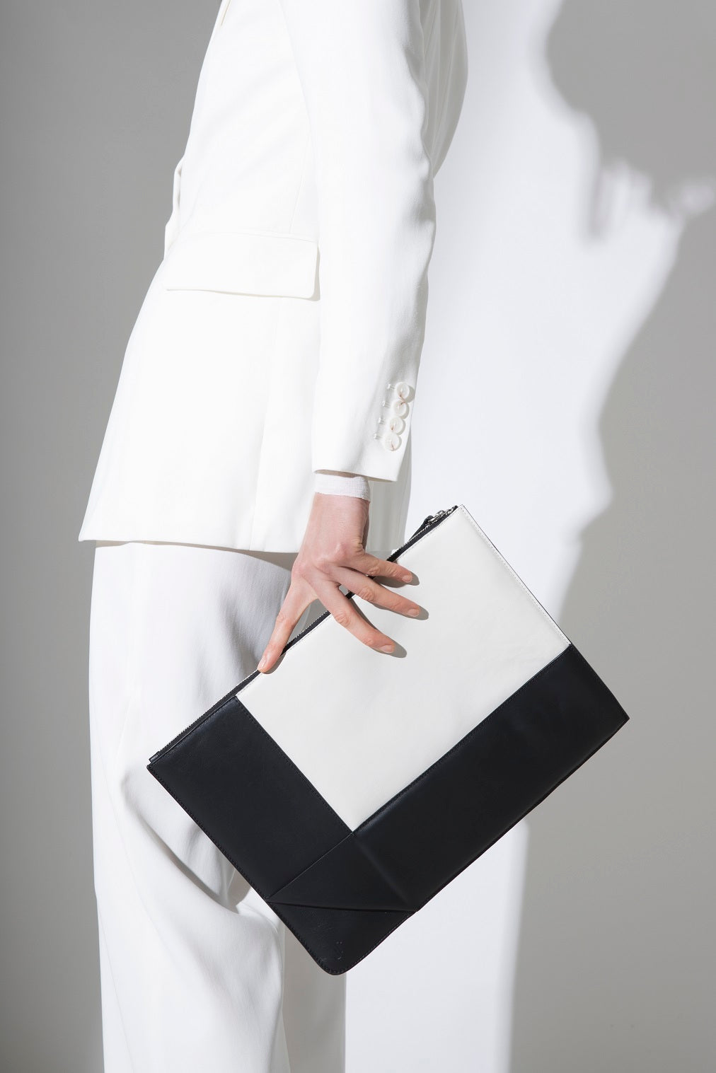 JJ City Notebook Black Jessica Joyce